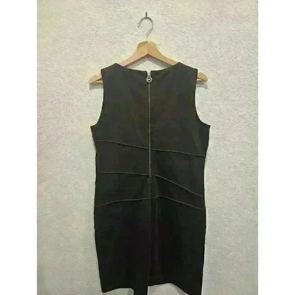 Michael Kors Brown stretch Zipper accent dress. SZ 10.